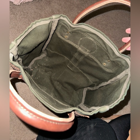 Duluth Trading • Leather Canvas bag XL - Picture 3 of 4